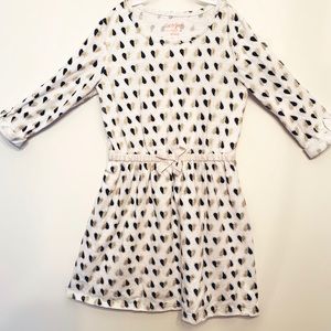 Black & Gold Dress. Girls size 7/8. Hearts church